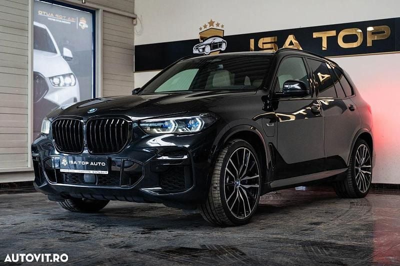 Second-hand BMW X5 Comfort Edition 394 CP (289 kW) 2021 Culoarenegru SUV
