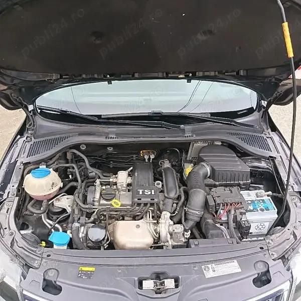 Second-hand Skoda Rapid 105 CP (77 kW) 2016 Negru Hatchback