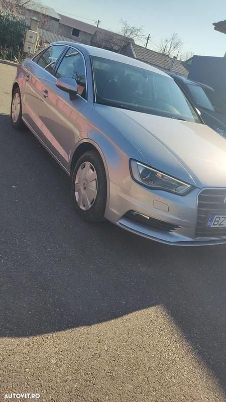 Second-hand Audi A3 110 CP (80 kW) 2016 Culoaregri Berlinǎ