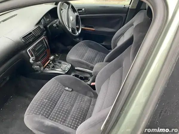 Utilizat 2003 VW Passat Hatchback | 700 EUR (Preț bun) - Imagine 1/4