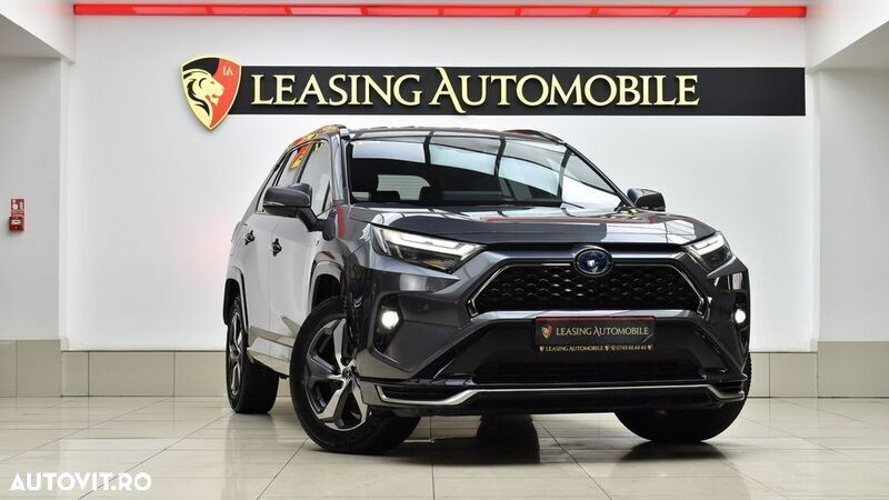 Second-hand Toyota RAV4 Hybrid Style 306 CP (225 kW) 2023 Gri SUV