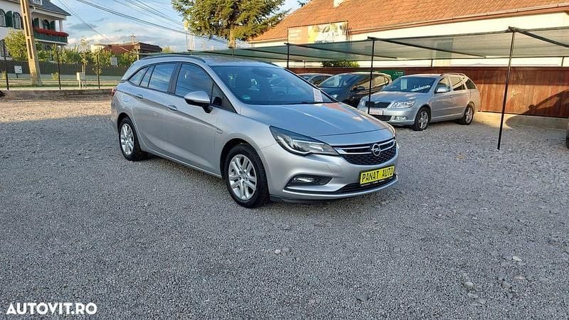 Second-hand Opel Astra Edition 110 CP (80 kW) 2017 Culoareargint Break