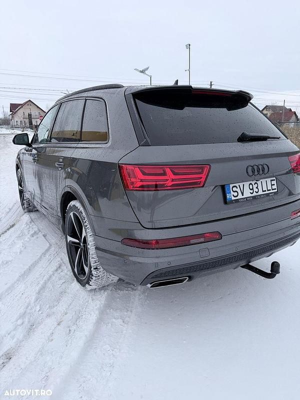 Second-hand Audi Q7 S-Line 286 CP (210 kW) 2019 Culoaregri SUV