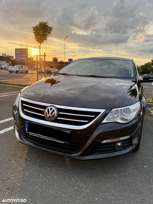 Culoaremaro Utilizat 2011 VW Passat Berlinǎ | 8.300 EUR (Preț OK) - Imagine 1/4