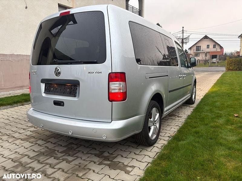Second-hand VW Caddy Maxi Life 105 CP (77 kW) 2009 Culoaregri Monovolum