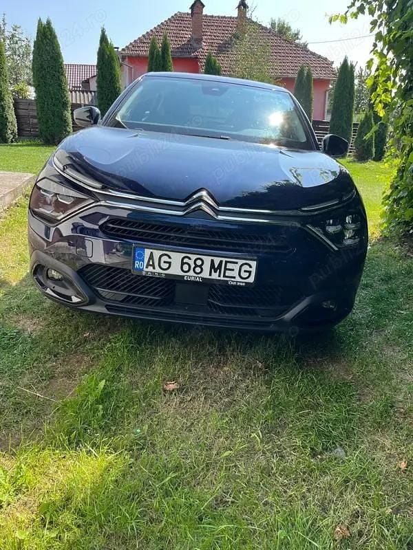 Albastru Utilizat 2024 Citroën C4 PureTech Hatchback | 19.800 EUR (Preț OK) - Imagine 1/4