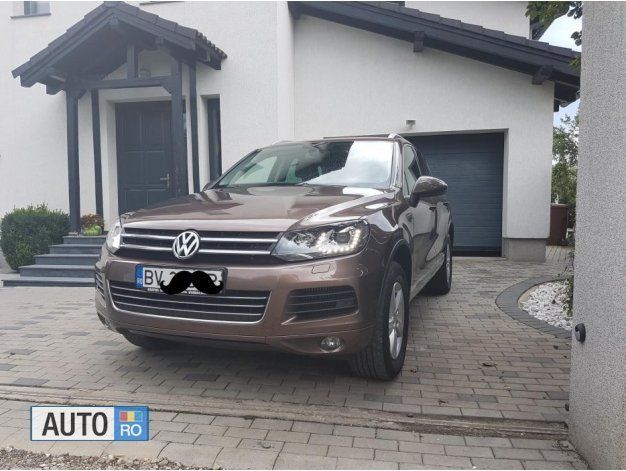 Maro Utilizat 2011 VW Touareg SUV | 17.990 EUR - Imagine 1/4