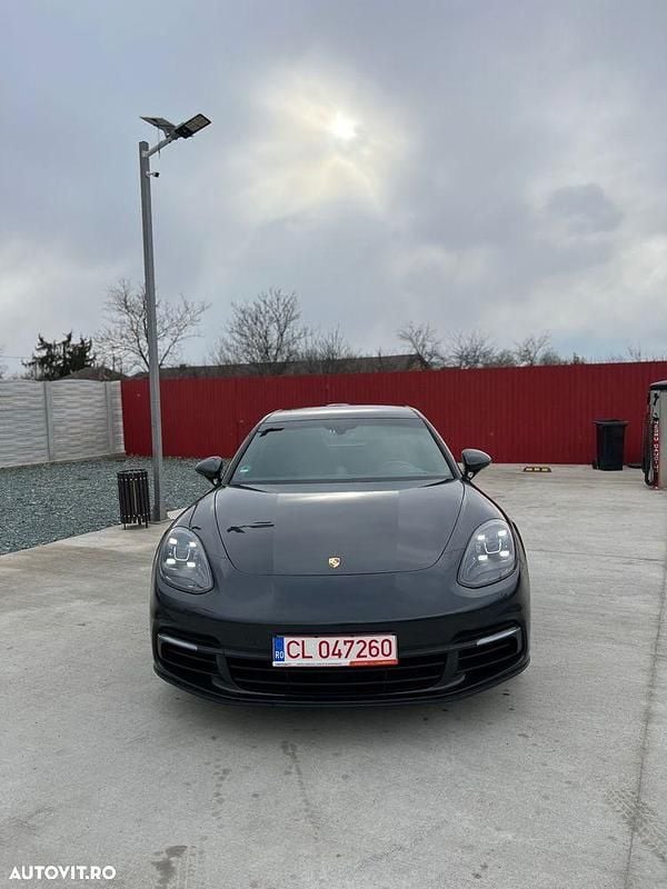 Culoaregri Utilizat 2018 Porsche Panamera Berlinǎ | 41.500 EUR - Imagine 1/4