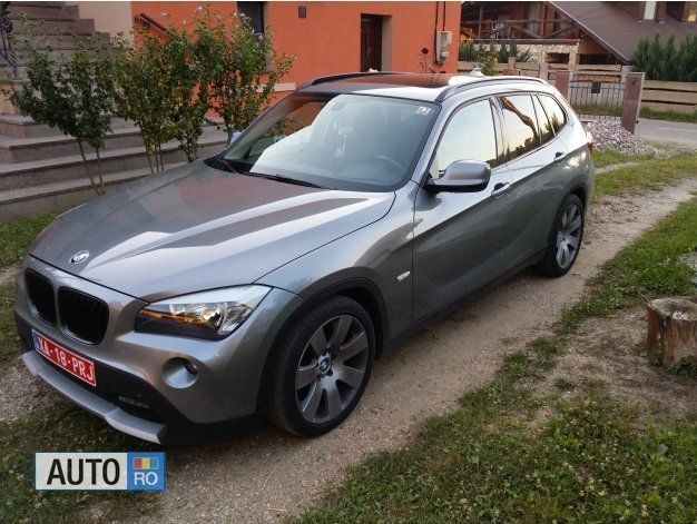 Gri Utilizat 2010 BMW X1 SUV | 10.000 EUR (Scump) - Imagine 1/4