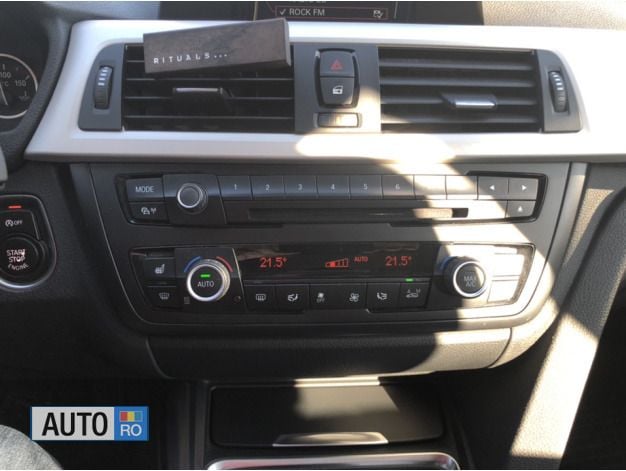 Second-hand BMW 320 184 CP (135 kW) 2013 Alb Berlinǎ