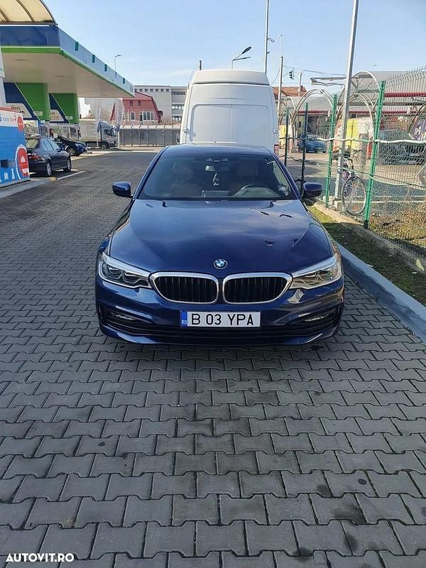 Culoarealbastru Utilizat 2017 BMW 530 Berlinǎ | 26.300 EUR (Puțin scump) - Imagine 1/4