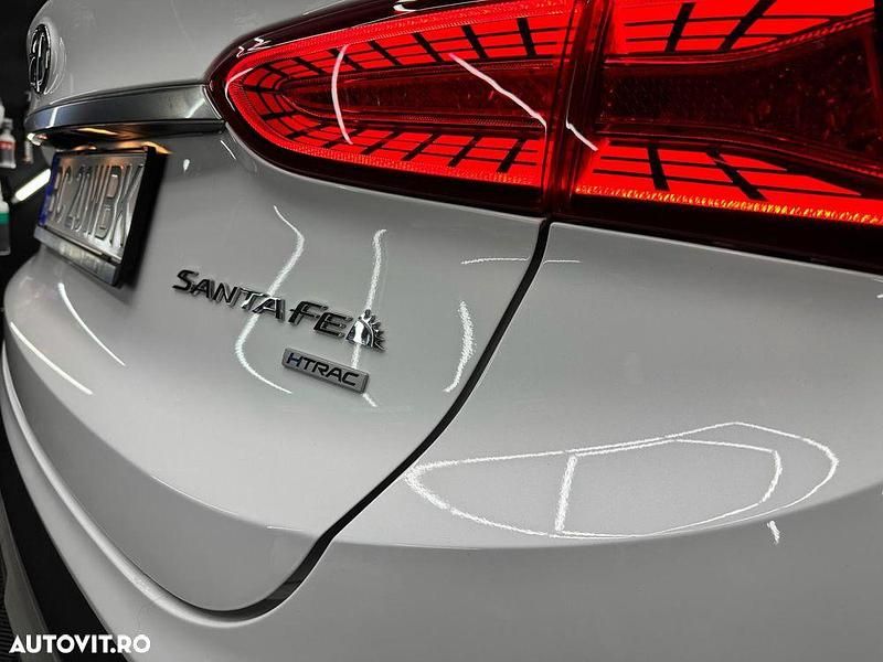 Second-hand Hyundai Santa Fe 200 CP (147 kW) 2019 Culoarealb SUV