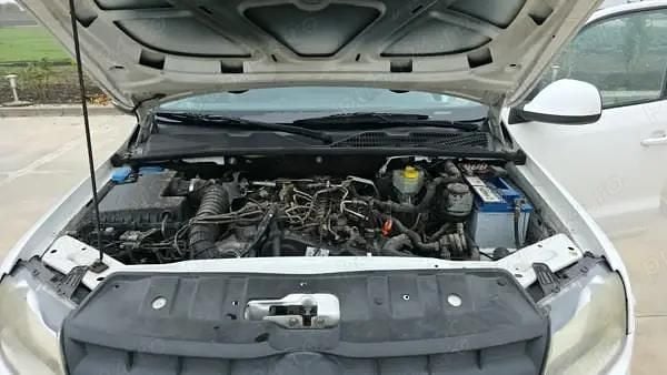 Alb Utilizat 2011 VW Amarok Pickup | 7.000 EUR (Preț bun) - Imagine 1/4