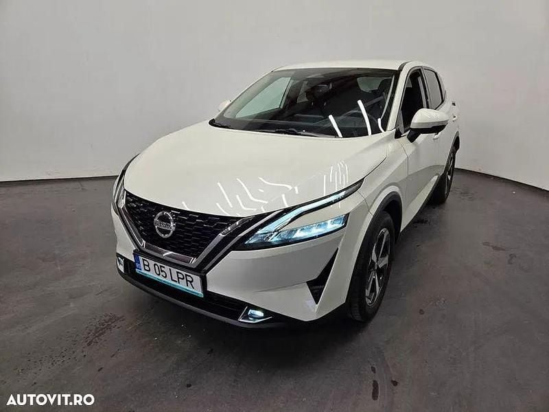 Alb Utilizat 2022 Nissan Qashqai SUV | 26.439 EUR (Puțin scump) - Imagine 1/4