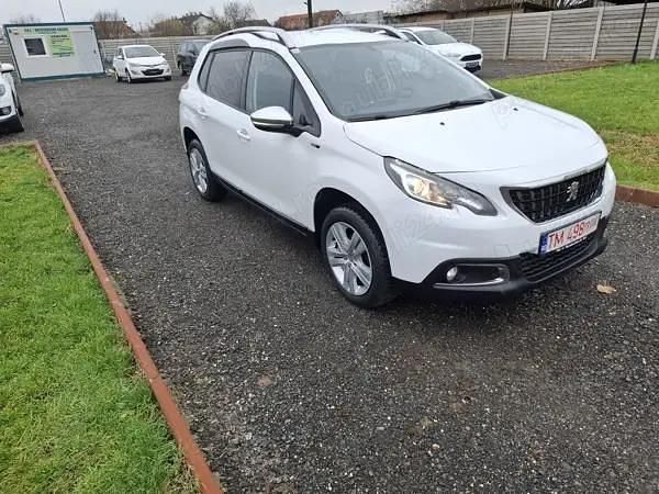 Alb Utilizat 2017 Peugeot 2008 SUV | 6.700 EUR (Preț bun) - Imagine 1/4