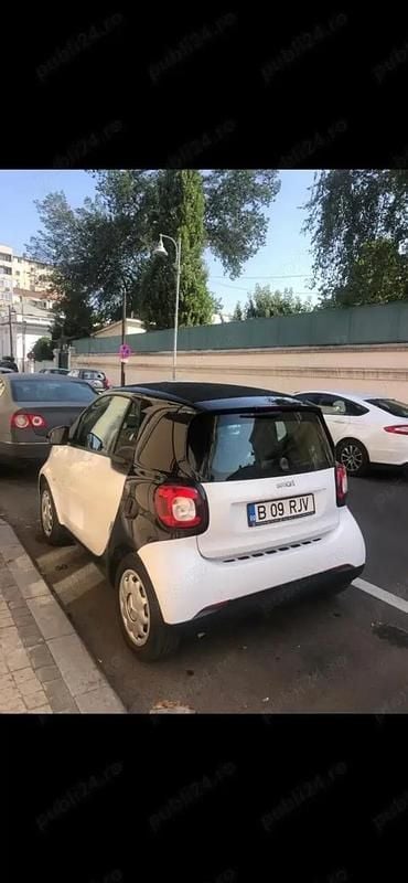 Utilizat 2017 Smart ForTwo Coupé Coupe | 6.900 EUR - Imagine 1/4