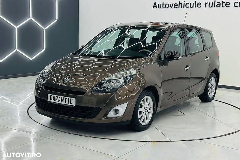 Second-hand Renault Scénic III Dynamique 130 CP (95 kW) 2011 Culoaremaro Monovolum
