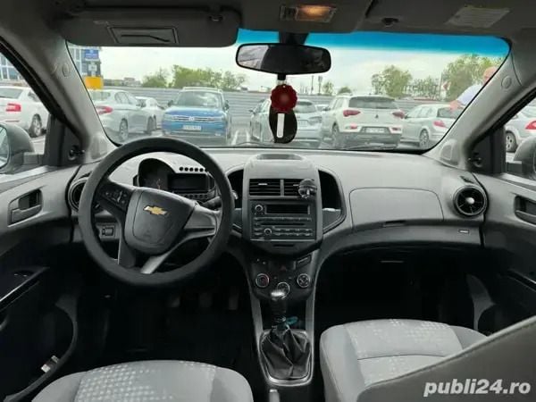 Utilizat 2013 Chevrolet Aveo Berlinǎ | 3.300 EUR - Imagine 1/4