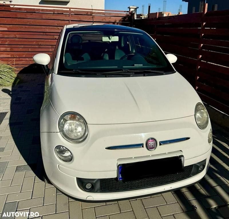 Second-hand Fiat 500 100 CP (73 kW) 2010 Culoarealb Hatchback