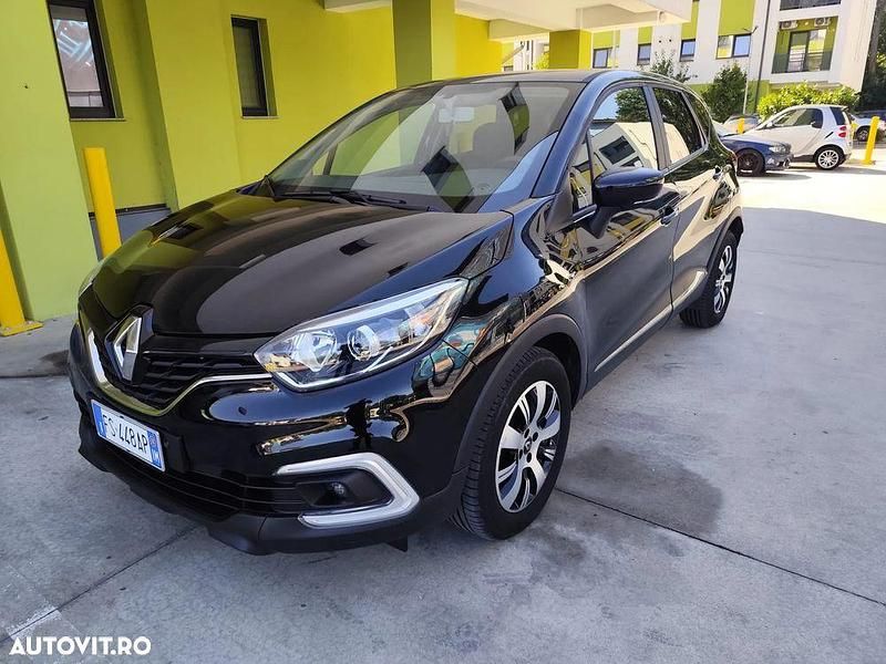 Culoarenegru Utilizat 2019 Renault Captur SUV | 10.990 EUR (Preț bun) - Imagine 1/4