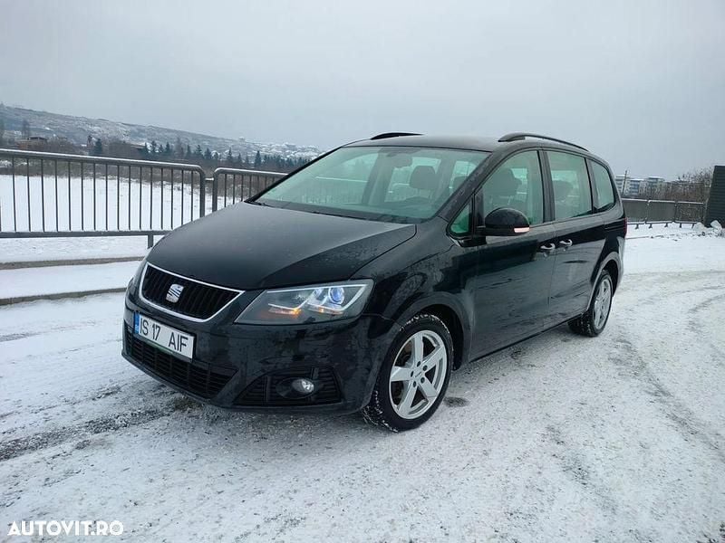 Second-hand VW Sharan Comfortline 170 CP (125 kW) 2011 Culoarenegru Monovolum