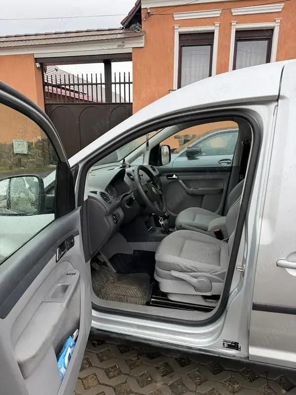 Second-hand VW Caddy Maxi 140 CP (102 kW) 2008 Monovolum