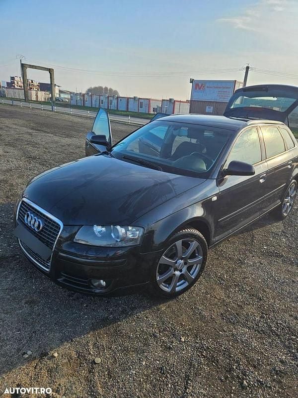 Culoarenegru Second-hand 2005 Audi A3 Ambiente Hatchback | 2.999 EUR (Preț OK) - Imagine 1/4