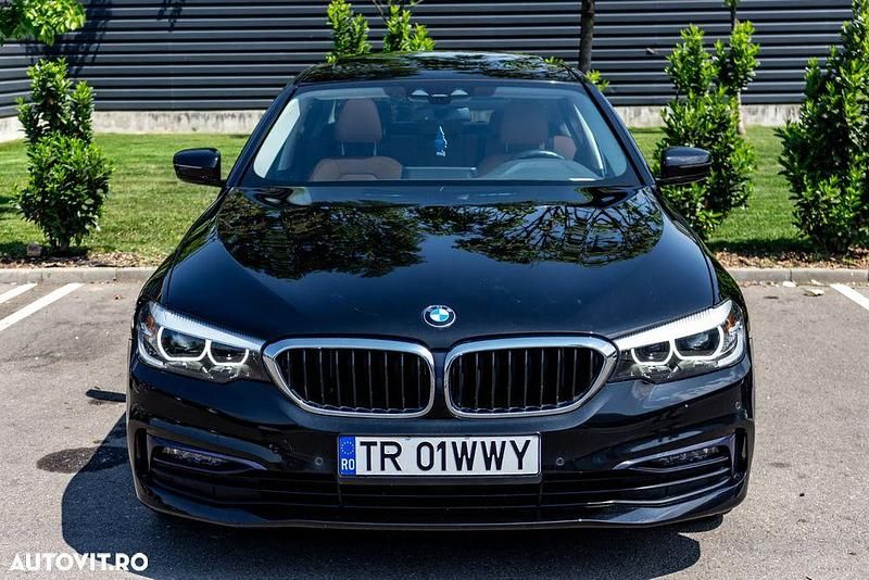 Negru Utilizat 2019 BMW 520 Sport Line Berlinǎ | 28.500 EUR (Puțin scump) - Imagine 1/4