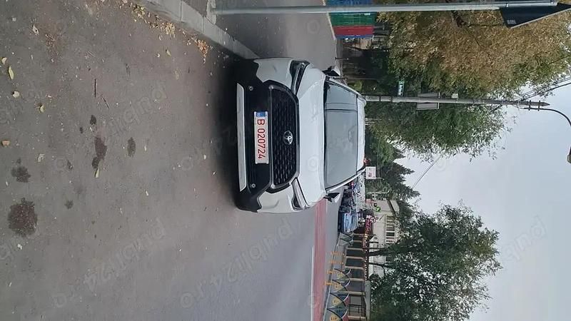 Nouă 2024 Toyota Corolla SUV | 33.000 EUR - Imagine 1/4