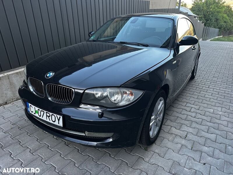 Negru Utilizat 2008 BMW 118 Coupé Coupe | 3.499 EUR - Imagine 1/4