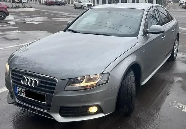 Gri Second-hand 2011 Audi A4 Berlinǎ | 6.500 EUR (Preț bun) - Imagine 1/4