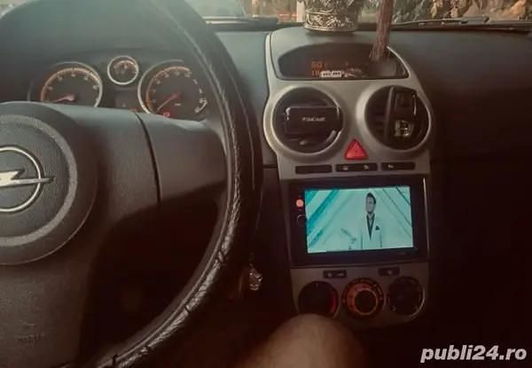 Gri Utilizat 2007 Opel Corsa Hatchback | 2.000 EUR (Preț OK) - Imagine 1/4