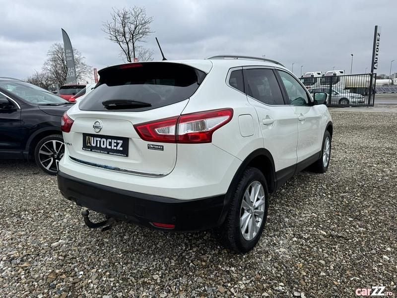Second-hand Nissan Qashqai 131 CP (96 kW) 2014 Alb SUV