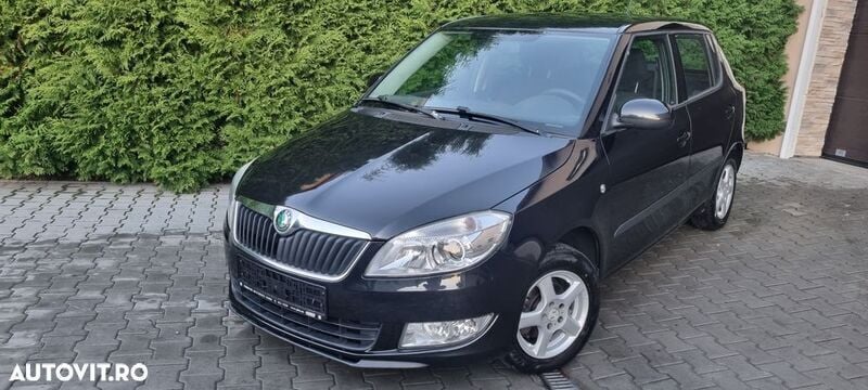 Negru Utilizat 2011 Skoda Fabia GreenLine | 2.500 EUR (Preț bun) - Imagine 1/4