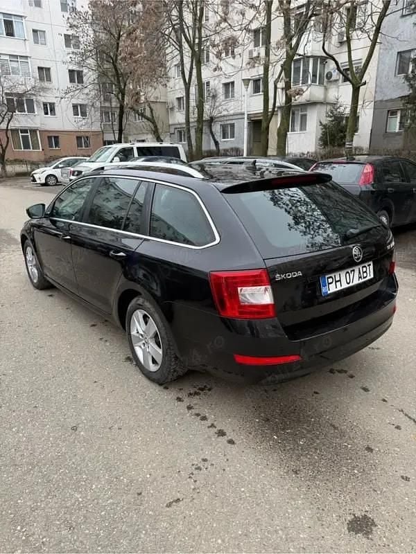 Second-hand Skoda Octavia 110 CP (80 kW) 2017 Negru Break