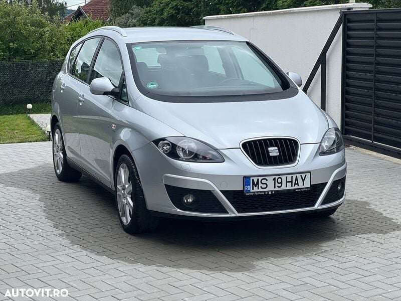 Argint Utilizat 2012 Seat Altea XL Monovolum | 5.450 EUR (Preț OK) - Imagine 1/4