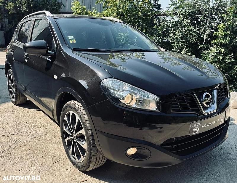 Negru Utilizat 2013 Nissan Qashqai N-Connecta SUV | 5.900 EUR (Preț bun) - Imagine 1/4