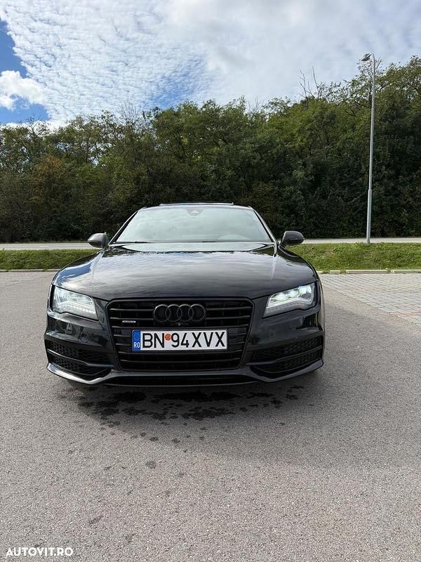 Second-hand Audi A7 Sport 313 CP (230 kW) 2012 Culoaremaro Hatchback