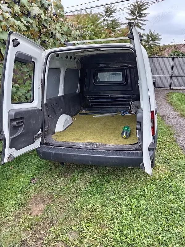 Second-hand Opel Combo 101 CP (74 kW) 2011