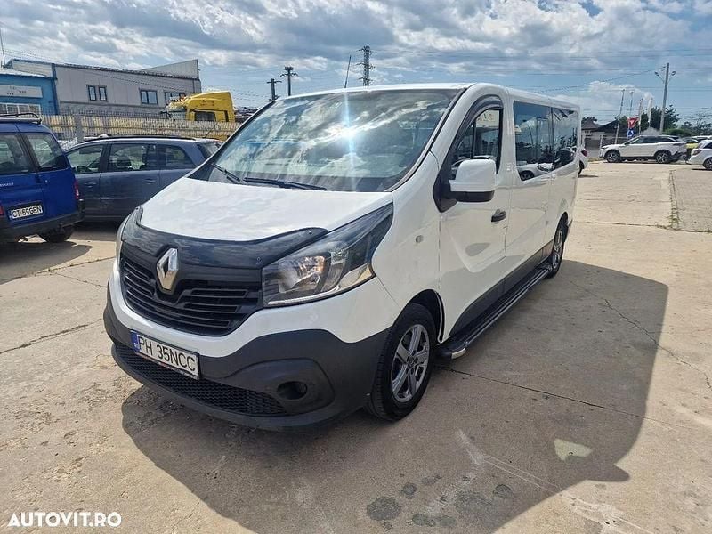Alb Utilizat 2019 Renault Trafic Expression Van | 12.500 EUR (Super Preț) - Imagine 1/4