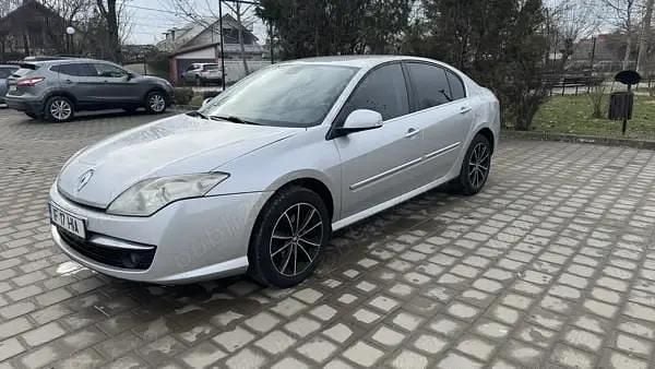 Argintiu Utilizat 2008 Renault Laguna III Berlinǎ | 3.200 EUR (Preț OK) - Imagine 1/4