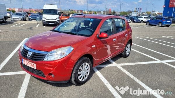 Utilizat 2009 Dacia Sandero Hatchback | 2.650 EUR (Preț OK) - Imagine 1/4
