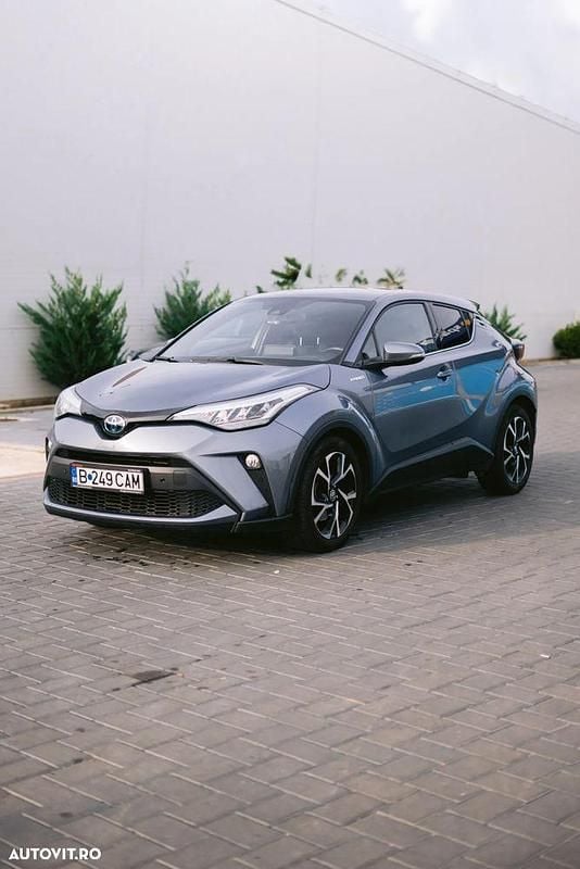 Culoaregri Utilizat 2021 Toyota C-HR SUV | 19.899 EUR (Preț bun) - Imagine 1/4