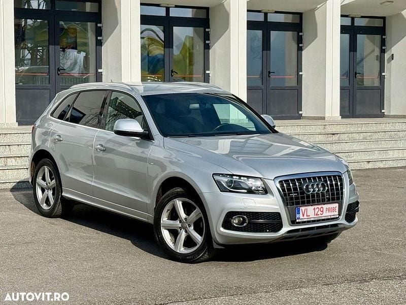 Second-hand Audi Q5 S-Line 170 CP (125 kW) 2013 Culoareargint SUV