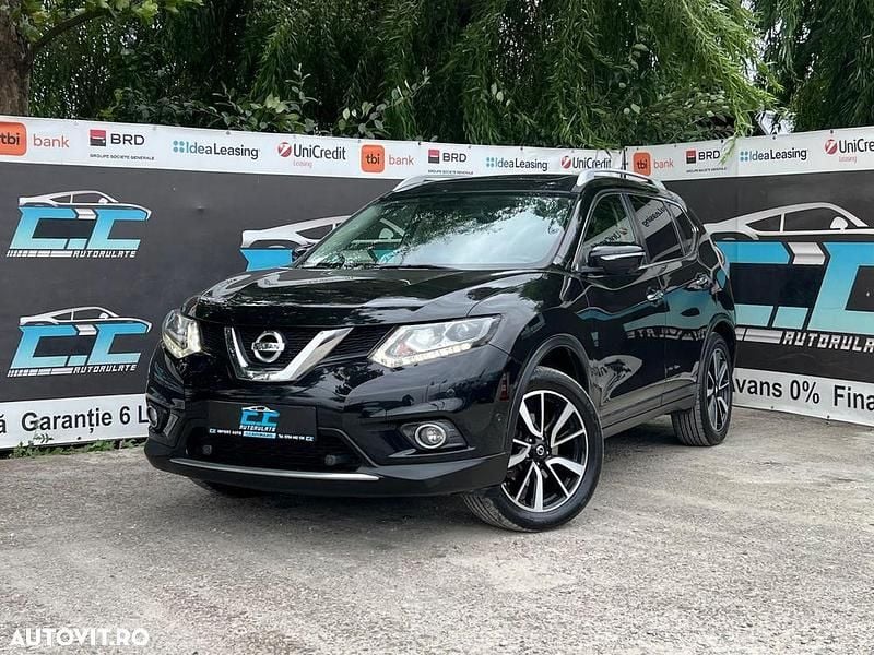 Culoarenegru Utilizat 2014 Nissan X-Trail Tekna SUV | 10.450 EUR (Preț OK) - Imagine 1/4