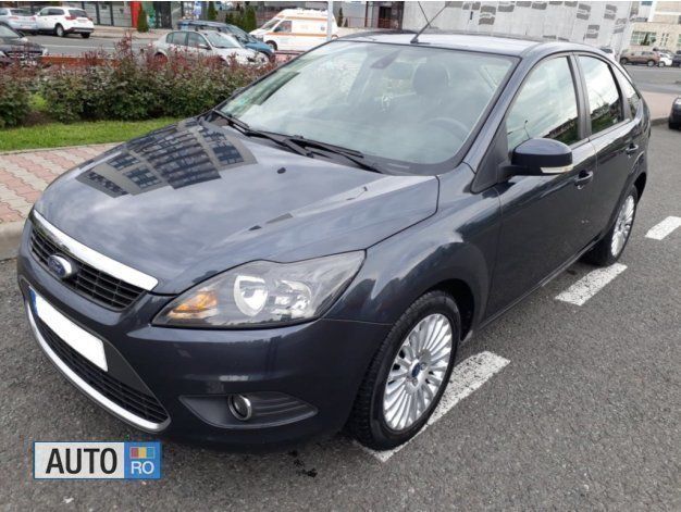 Second-hand Ford Focus 110 CP (80 kW) 2008 Gri Hatchback