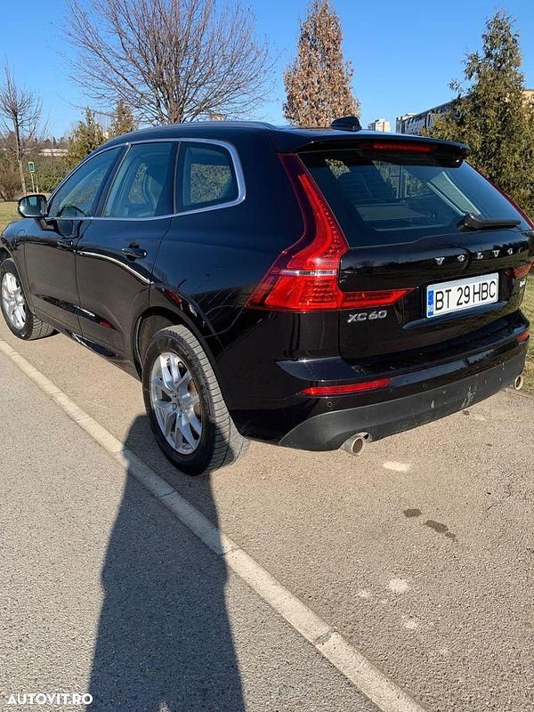 Second-hand Volvo XC60 408 CP (300 kW) 2018 Culoarenegru SUV