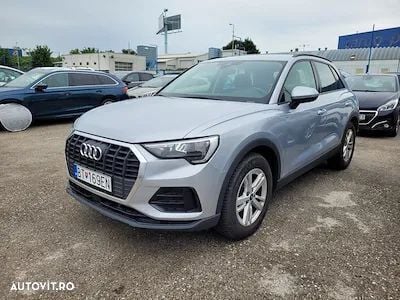Gri Utilizat 2021 Audi Q3 SUV | 21.990 EUR (Super Preț) - Imagine 1/4