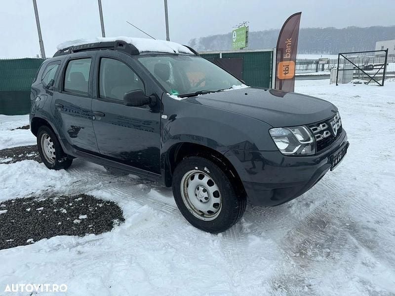 Culoaregri Utilizat 2014 Dacia Duster Ambiance SUV | 7.250 EUR (Preț bun) - Imagine 1/4