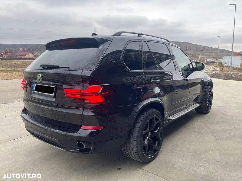 Second-hand BMW X5 306 CP (225 kW) 2010 Culoarenegru SUV